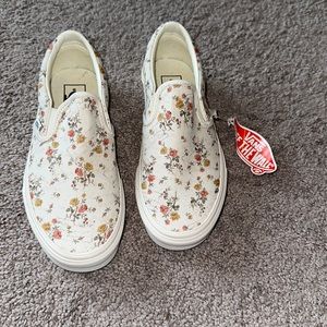 New Vans Floral Slip Ons